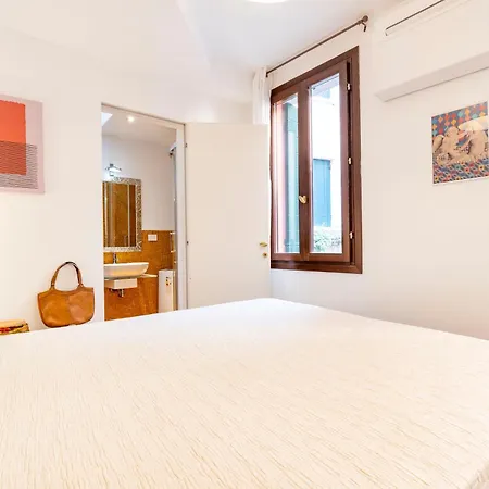 Apartment Contemporary In Ff