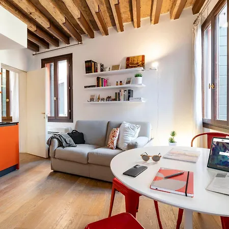 Apartment Contemporary In Ff *